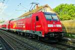 br-1462-traxx-p160-ac2/762187/am-abend-von-29-mai-2019 Am Abend von 29 Mai 2019 schiebt 146 226 ein RE nach Freiburg aus Bad Krozingen.