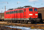   Wie auch weitere 99 Schwestern ist sie nun eine Railpool Lok und der DB-Kekse beraubt, die 151 043-7 (91 80 6151 043-7 D- Rpool), ex DB 151 043-7 abgestellt am 24.02.2018 in Kreuztal.