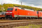   Die 152 038-6 der DB Schenker Rail Deutschland AG ist am 25.04.2015 in Kreuztal abgestellt.