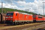  Die 185 044-5 (91 80 6185 044-5 D-DB) der DB Schenker Rail Deutschland AG macht sich am 12.08.2014 im Kreuztaler Abstellbereich Bereit.