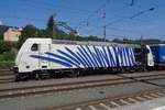 br-1852-traxx-f140-ac2/614612/lokomotion-185-663-steht-am-19 Lokomotion 185 663 steht am 19 Mai 2018 in Kufstein.
