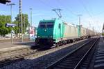 br-1852-traxx-f140-ac2/668435/alpha-trains-185-614-steht-am Alpha Trains 185 614 steht am 30 Mai 2019 in Müllheim (Baden). 