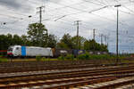 Die Railpool E 186 288-7 (91 80 6186 288-7 D-Rpool) fährt am 04.09.2020 mit einem Container-Zug durch Koblenz-Lützel in Richtung Süden.