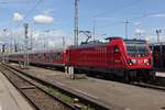 br-1871-traxx-f140ac3-db-ohne-lm/662936/am-31-mai-2019-schiebt-147 Am 31 Mai 2019 schiebt 147 009 ein RB aus Stuttgart Hbf aus.