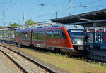 Der zweiteilige Siemens Desiro Classic (Dieseltriebzug) 642 051 / 642 551 (95 80 0642 051-6 D-DB / 95 80 0642 551-5 D-DB) DB Regio Hanse Verkehr GmbH, als RB 11 von Wismar via Bad Doberan und Rostock