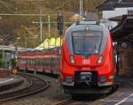 re-9-rhein-sieg-express/242458/bombardier-talent-2---442-302 Bombardier Talent 2 - 442 302 (fnfteilig) und 442 103 (dreiteilig) als RE 9 - Aachen - Kln - Siegen (rsx – Rhein-Sieg-Express) beim Halt im  Bahnhof Betzdorf/Sieg.