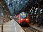 re-9-rhein-sieg-express/480526/zwei-gekuppelte-vierteilige-bombardier-talent-2 
Zwei gekuppelte vierteilige Bombardier Talent 2 der DB Regio NRW am 08.02.2016, als RE 9 (rsx - Rhein-Sieg-Express) Siegen - Köln - Aachen, beim Halt im Hauptbahnhof Köln.