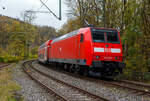 kbs-460-siegstrecke/867209/die-146-006-2-91-80-6146 Die 146 006-2 (91 80 6146 006-2 D-DB) der DB Regio NRW schiebt, den RE 9 - Rhein Sieg Express (RSX) Siegen - Köln – Aachen, am 02 November 2024 Steuerwagen voraus von Kirchen (Sieg) weiter in Richtung Betzdorf.

Die TRAXX P160 AC1 wurde 2001 von ABB Daimler-Benz Transportation GmbH (ADtranz) in Kassel unter der Fabriknummer 33813 gebaut.
