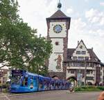 freiburger-verkehrs-ag-vag/805685/strassenbahn--stadtverkehr-freiburg-gt-8 Straßenbahn / Stadtverkehr; Freiburg;  GT 8 C Nr.277 von Siemens Baujahr 2000 beim Schwabentor in Freiburg am 03.07.2019.