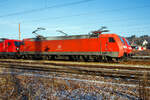 br-152-siemens-es64f/796701/die-152-015-4-91-80-6152 Die 152 015-4 (91 80 6152 015-4 D-DB) der DB Cargo AG ist am 15.12.2022 in Kreuztal in der Abstellgruppe abgestellt, links dahinter steht die 187 139-1eine Bombardier TRAXX F140 AC3.

Die Siemens ES64F wurde 1998 noch von Krauss-Maffei in München-Allach unter der Fabriknummer 20142 für die Deutsche Bahn AG gebaut.
