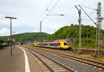 hlb-hessische-landesbahn-2/498979/in-herborn-war-vom-20mai-bis 
In Herborn war vom 20.Mai bis 29. Mai 2016 der 56. Hessentag, so wurde auf der Dillstrecke Sonderverkehr gefahren. 

Zwei gekoppelte FLIRT der HLB (der dreiteilige 427 543 / 043 und der fünfteilige 429 048 / 548) fahren als RE 99 'Siegen - Gießen' (Umlauf HLB24961), vom Bahnhof Dillenburg weiter in Richtung Gießen.