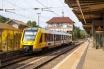   Der VT 506  (95 80 1648 106-0 D-HEB / 95 80 1648 606-9 D-HEB), ein neuer Alstom Coradia LINT 41 der HLB (Hessische Landesbahn GmbH) erreicht nun den Bahnhof Kreuztal.