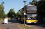 Zum Jubiläum 100 Jahre Rbf war auch die AG Traditionsbus Berlin mit einem MAN D 87 als Shuttle-Bus im Einsatz.