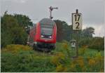 Bei Kilometer 17.2 fährt der IRE von Stuttgart nach Lindau vorbei.
(18.09.2015)
