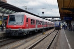 DB/SNCF: Züge nach Mulhouse Ville und Basel Badischer Bahnhof bei ihrem Zwischenhalt in Freiburg im Breisgau am 21. Juni 2016.
Foto: Walter Ruetsch