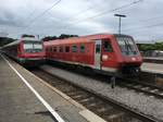 611 041 und 611 019 als Ire 3044 nach Rheinfelden (Baden)     146 230 und 5 Silberlinge aus Freiburg als Sonderzug nach Offenburg.