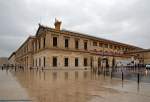 
Das Bahnhofgebäude von Marseille Saint Charles (Gare de Marseille Saint Charles) am 25.03.2015, bei Regnen. 

Am ersten Tag war am Vormittag in Marseille noch Regen angesagt, so haben wir unsere Zeit erst mal in dem schönen Bahnhof vertrieben und ich konnte Bahnbilder machen.