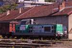bb-66000-66400-66600-66700-66900-2/786927/sncf-diesellok-469452-rangiert-mit-ein SNCF Diesellok 469452 rangiert mit ein paar Wagen im Bahnhofsvorfeld vom Bahnhof  Cambery-Challes-Eaux. 21.09.2022 (Hans) 