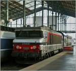 Die schöne SNCF BB 15030 in Paris Nord.