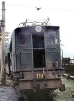 Chemin de fer de La Mure, Bo'Bo'-Fahrzeug 1000mm Spurweite im Anthrazit-Kohlerevier La Mure am 18.08.1979.