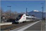 Grosskampftag bei der SNCF: Winterferien in Frankreich! Und so kommt auch TGV Verkehr auf die nur im Nahverkehr betrieben Strecken Annemasse - St-Gervais-les Bains-Le Fayet, wie der hier zu sehende