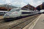 tgv-rseau-tz-501-554-bi-tz-4501-4551-tri/662697/tgv-544-steht-am-24-mai TGV 544 steht am 24 Mai 2019 in Strasbourg Gare Centrale.