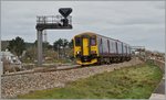 Der Great Western Railway 150 238 auf dem Weg nach Paignton verlässt Dawlish Warren.
18. April 2016