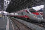 Nachdem der FS Trenitalia ETR 610 am Morgen als EC 35 nach Milano fuhr, kommt er hier als EC 34 wieder zurück.