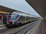Dieseltriebzug Doppeltraction MD 016 & MD 072 (ALN 501 MD Minuetto) stehen im Bahnhof  Firenze Santa Maria Novella zur Abfahrt bereit. 18.05.2019 (Hans)