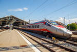 trenitalia-2/657889/der-fs-trenitalia-frecciargento8220-etr-610 
Der FS Trenitalia 'Frecciargento“ ETR 610 004 der 1. Serie (93 85 5 610 004-9 CH-TI) verlässt am 18.05.2018 den Bahnhof Lausanne.
ETR 610 ist die italienische Abkürzung ElettroTreno Rapido 610. Trenitalia  ist eine 100-prozentige Tochtergesellschaft der Ferrovie dello Stato.

Eigentlich ist die Einteilung unter Italien falsch die, da alle Trenitalia ETR 610 in der Schweiz registriert sind. 