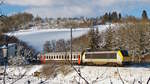 Linie 10 Nordstrecke/536203/-die-luecke-wird-immer-kleiner . Die L�cke wird immer kleiner und macht das Fotografieren der Z�ge ohne st�rendes Beiwerk zur Gratwanderung -  Zwischen Maulusm�hle und Sassel konnte ich den IC 112 Liers - Luxembourg, gezogen von der SNCB HLE 1358 am 17.01.2017 von der Stra�e aus noch in extremis ablichten. (Hans)