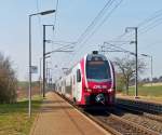 Linie 30 Luxemburg-Wasserbillig-Trier/415012/-der-cfl-kiss-z-2308 . Der CFL KISS Z 2308 erreicht am 18.03.2015 als RB 4411 Luxembourg - Wasserbillig die Haltestelle Betzdorf/Syr. (Jeanny)