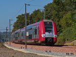 serie-2200-coradia-duplex/518747/-nachdem-die-groebsten-arbeiten-der . Nachdem die gröbsten Arbeiten der Gleisbauarbeiten erledigt sind rollt der Zugverkehr wieder normal. CFL 2215 als  RE 3840 in Richtung Luxemburg zwischen Schieren und Colmar-Berg.  13.09.2016