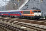 16001800/602105/ex-locon-9901-treft-am-4-maerz Ex-LOCON 9901 treft am 4 Mrz 2018 mit ein Alpen-Express in Arnhem Centraal ein. 
