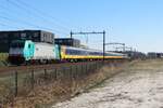 186-traxx-140ms-2/770953/ns-186-223-schiebt-ein-ic-zug NS 186 223 schiebt ein IC-Zug nach Eindhoven durch Tilburg-Reeshof am 8 März 2022.
