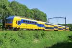 nid-nieuwe-intercity-dubbeldekker-series-75007600/558925/ns-7540-durchfahrt-tilburg-am-26 NS 7540 durchfahrt Tilburg am 26 Mai 2017.