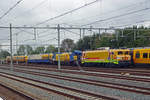 strukton-rail/676048/struktons-neue-1824-steht-vor-ein Struktons Neue: 1824 steht vor ein Gleiskranzug in Nijmegen am 11 Oktober 2019.