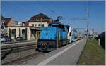 Die Stadler Eea 936 133-8 fhrt mit einem sechsteiligen Westbahn  Kiss 2  auf dem Weg in Richtung St. Margrethen in Rheineck durch.

23. Mrz 2021