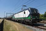 ell-european-locomotive-leasing-wien-2/819410/lte-193-936-steht-am-9 LTE 193 936 steht am 9 Juni 2023 mit ein Kesselwagenzug abfahrtbereit in Oss.