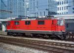 re-4-4-ii-re-420 Die SBB Nr. 11140 eine Re 4/4 II (Re 420) angestellt Basel SBB. Aufnahme aus einem fahrenden ICE.