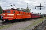 tgoj-trafikaktielolaget-graengesberg-oxeloesunds-jaernvaegar/774495/am-12-september-2015-steht-tgoj Am 12 September 2015 steht TGOJ 408 mit ein Schweizerischer Sonderzug ins Eisenbahnmusrum von Gävle.