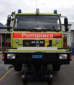 Rettungsfahrzeug Schiene/Strasse der Feuerwehr Lavin (RhB) Xm 2/2 9928, hier ausgestellt im Depotgelnde Landquart zum Jubilum 125 Jahre RhB am 10.05.2014.