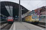 In Olten begegnen sich die R 460 006-0 und die Werbe 460 029-2 mit IR Zügen nach Basel bzw. Bern. 

24. Feb. 2019