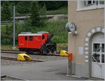 FO Furka-Oberalp-Bahn/510343/die-mgb-xrote-4932-wartet-in Die MGB Xrot.e 4932 wartet in Hospental auf den nchsten Schnee.
28. Juli 2016