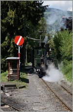 b-c-blonay-chamby/498363/nach-dem-abstecher-nach-chamby-schieben Nach dem Abstecher nach Chamby schieben die LEB G 3/3 N° 5 und die BAM G 3/3 6 ihren Zug nach Chaulin.
15. Mai 2016