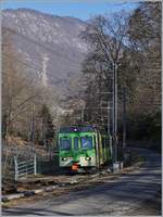 Der ASB Regionalzug 432, bestehend aus dem BDe 4/4 403 und dem Bt 432 im Wald oberhalb von Aigle kurz vor Verschiez. 

23. Feb. 2019
