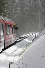 Davoser Linie/343929/kurzer-wintereinbruch-am-wolfgangpass-dichtes-schneetreiben Kurzer Wintereinbruch am Wolfgangpass. Dichtes Schneetreiben herrschte am 14.05.2014 auf der Fahrt von Davos nach Klosters.