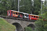 RhB Sonderwagen 1. Klasse Starkes Stck: Die Sesselbahn As Nr.1171 im Glacier Express bei Bergn am 29.08.2009.