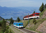 RB/ARB/VRB: Die beiden Rigi-Bahnen auf gemeinsamer Fahrt zwischen Rigi Staffel und Rigi Kulm. Die Aufnahme stammt vom 21. Mai 2009.
Foto: Walter Ruetsch