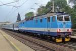 br-162-163-ex-268sd-e-4993/635623/cd-162-040-schiebt-ein-lokalzug CD 162 040 schiebt ein Lokalzug aus Pardubice-Pardubicky aus am 15 September 2018.